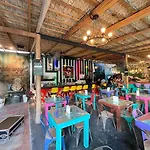 Los Corales Villas And Suites - Beach Club, Spa, Restaurants