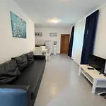 Caribbean Cozy Studios - Pool Beach Club & Spa