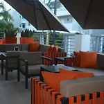 Ducassi Suites Rooftop Pool - Beach Club And Spa