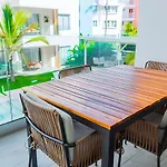 Beach Garden F3 Luxury Condo