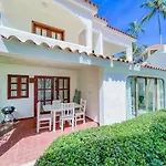 Bavaro Los Corales Good Offer Villas Beach Club Hotel & Spa