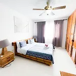 Villas & Apartments Vacation Hotel Rentals Long Term Bavaro Los Corales