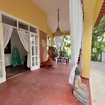 Vacation Suites With Rooftop Pool, Beach Club, Spa, Restaurants - Playa Los Corales