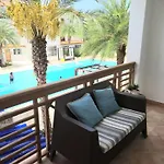 Coqueto Apto En Punta Cana Frente A La Piscina Cap Cana