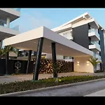 Paradise Apartment