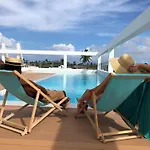 Grand Caribe Suites Playa Los Corales