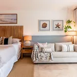 Punta Palmera Beachfront Apartment