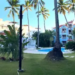 Madonna1 Pool Beach Los Corales Arenas De Bavaro