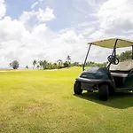 Deluxe Condo W/Pool View At Hard Rock Golf C.