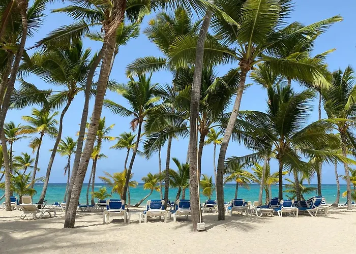Aventura Tropical Suites Deluxe - Beach Club And Swimming Pool