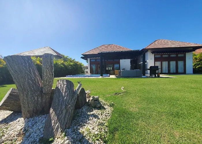 Espectacular Villa Tropical De 2 Hab/ Con Piscina Privada Y Bbq