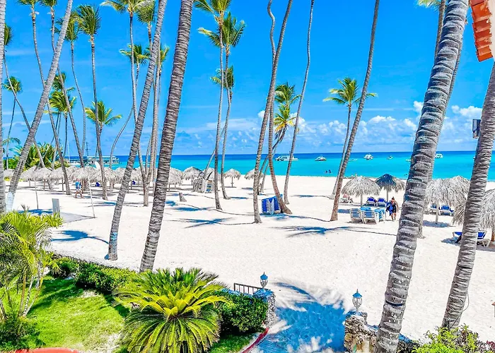 Caribbean Paradise Ocean Breeze Hotel With View Los Corales Bbq Wifi Beach Club & Spa