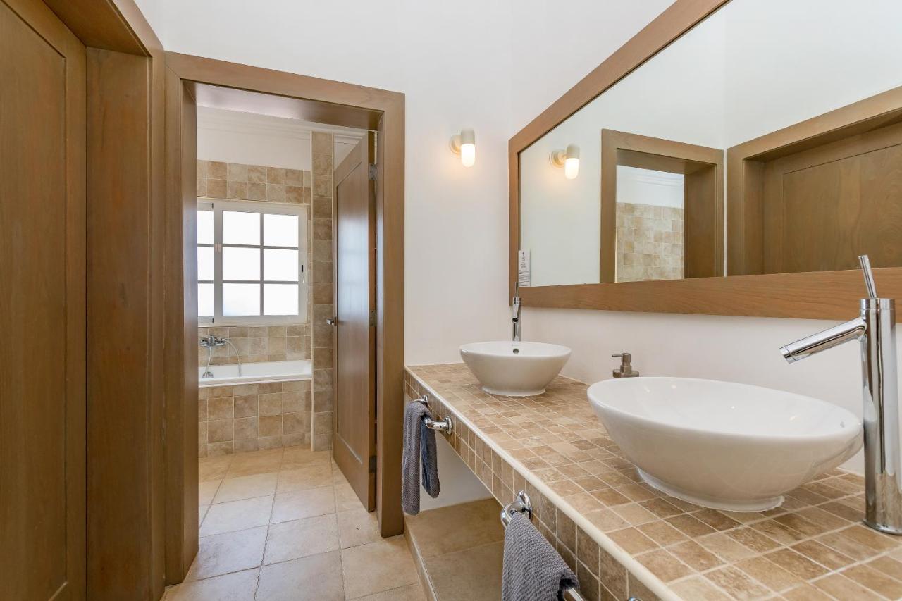 Luxury & Modern With Pool At Cocotal Golf & Country Club Pousada