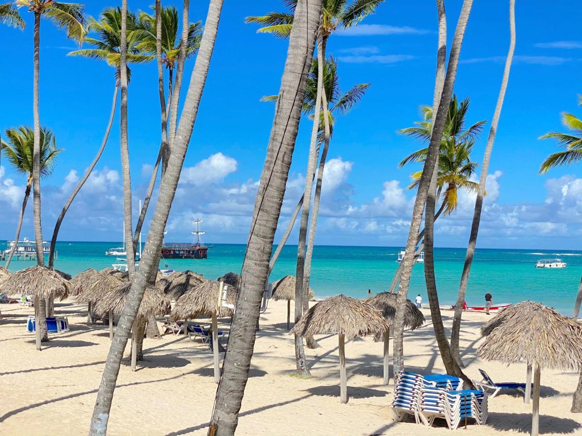 Tropical Village Playa Los Corales Hotel
