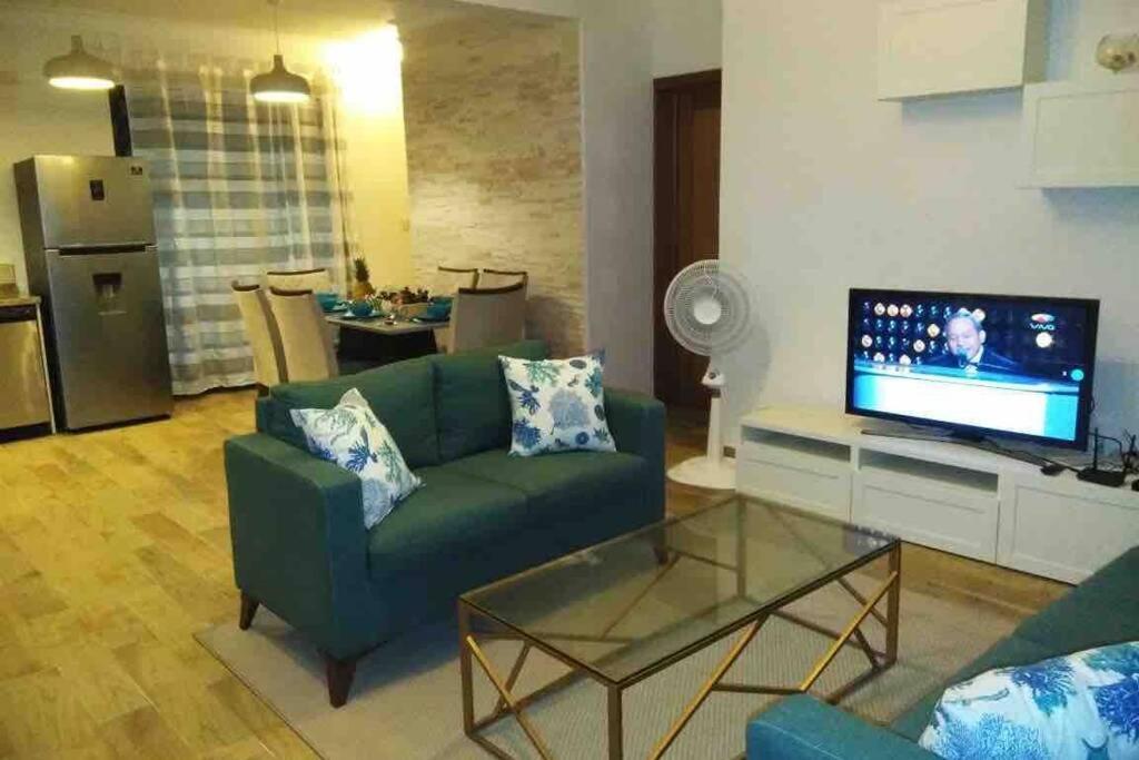 Brand New Vacation In Embassy Village Pousada *