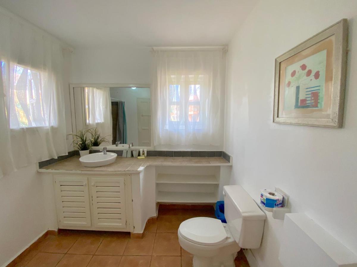 Villa Los Corales 2 Bedrooms - Swimming Pool Wifi Bbq Parking *