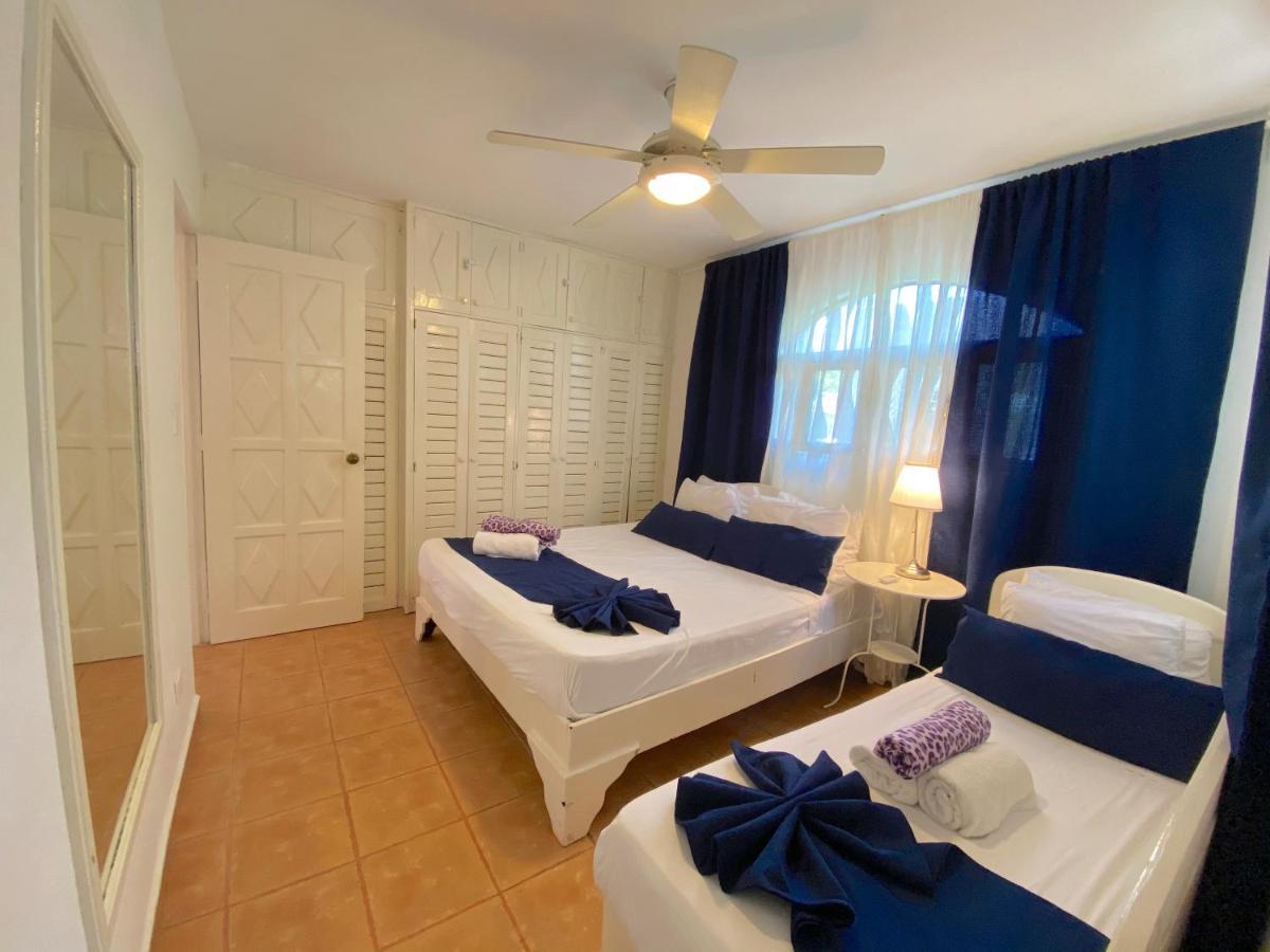 Los Corales 2 Bedrooms - Swimming Pool Wifi Bbq Parking Villa *