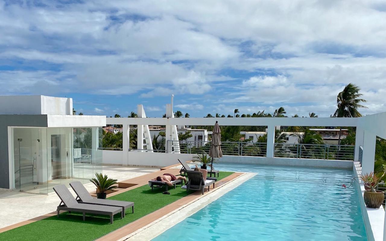 Aparthotel Premium Suites With Rooftop Pool And Beach Access