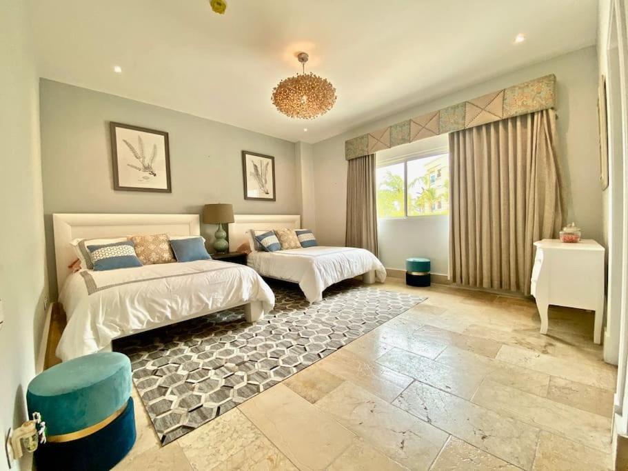Stylish Lux Aquamarina Cap Cana Apartment