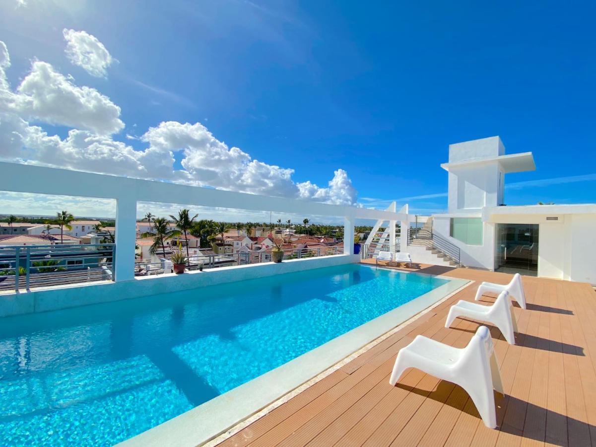 Caribbean Dream Suites Playa Los Corales - Pool Beach Club & Punta Cana