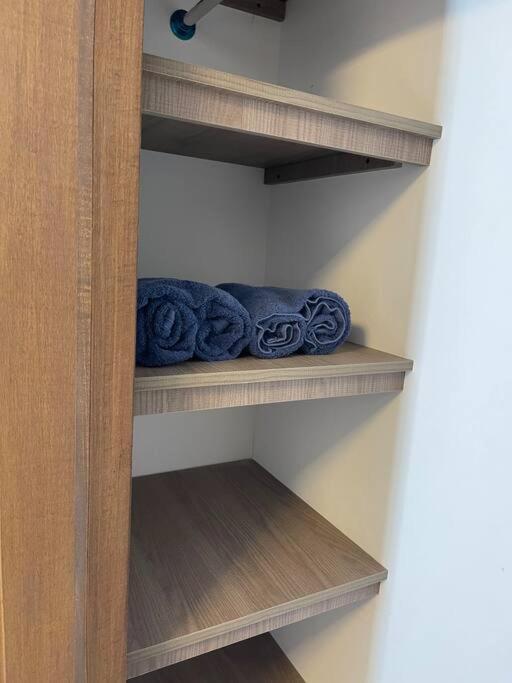 Hermoso Apartamento Con Vista Al Mar! Los Corales *