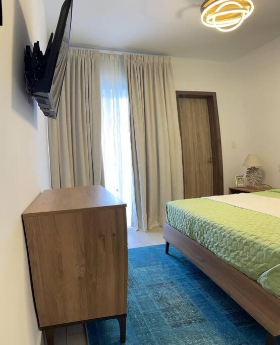 Hermoso Apartamento Con Vista Al Mar! Los Corales Apartamento