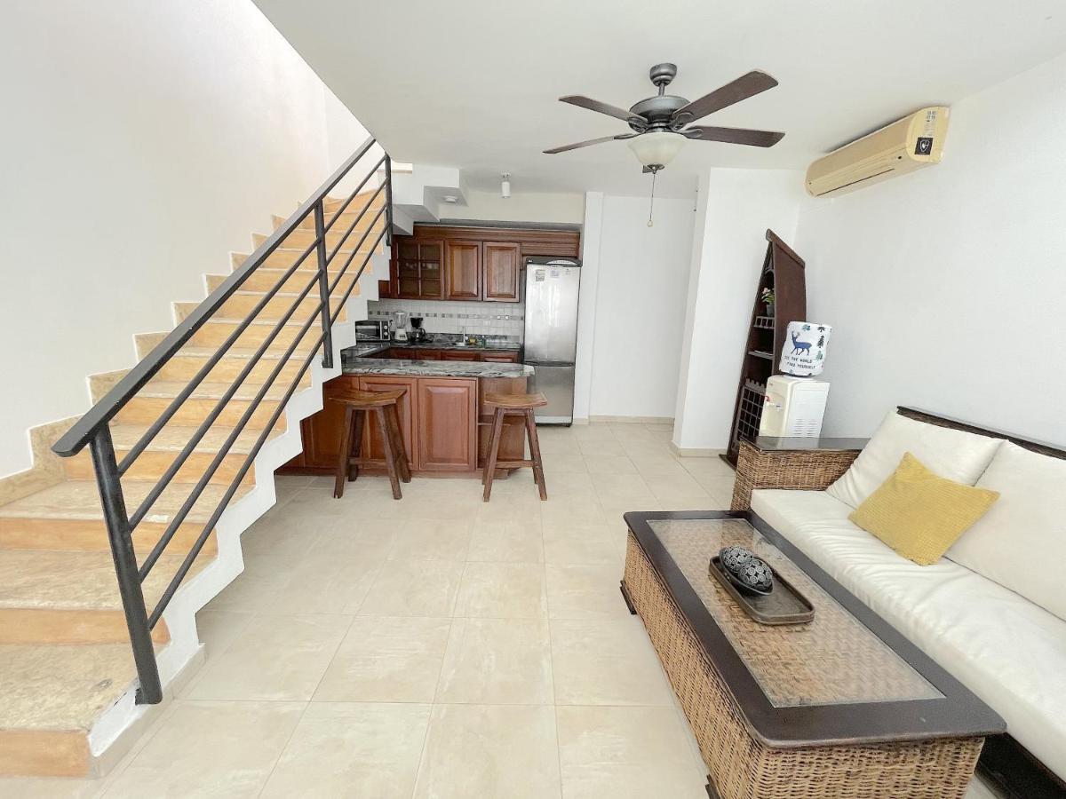 Bavaro Beach Homes With Wifi Kitchen Parking Bbq 5*