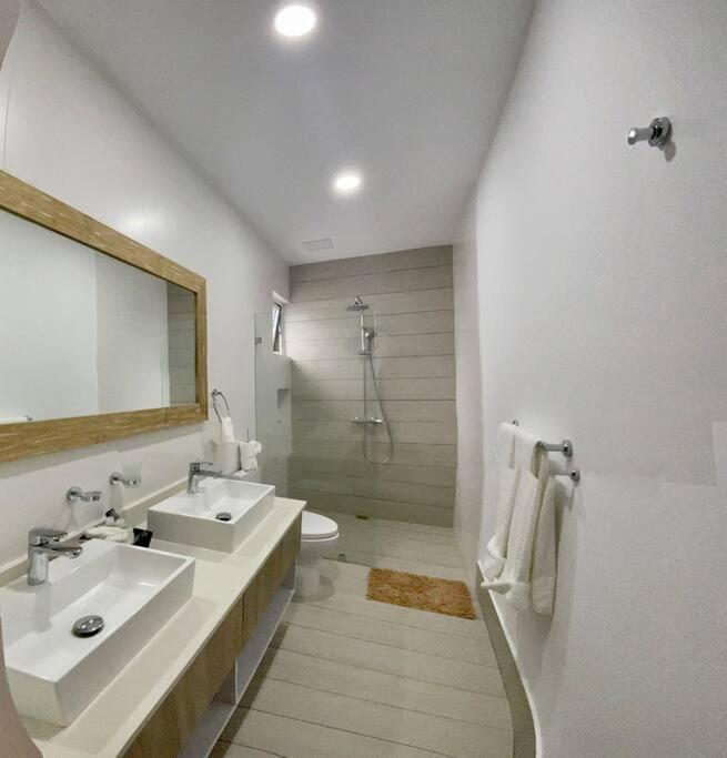 Apartamento Hermoso Apartamento Con Vista Al Mar! Los Corales