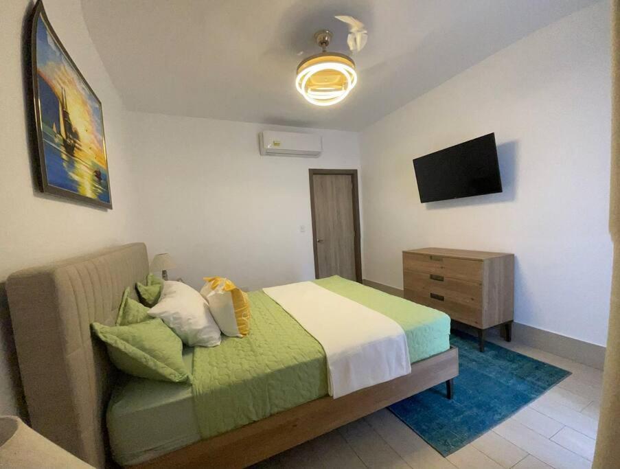 Hermoso Apartamento Con Vista Al Mar! Los Corales Apartamento *