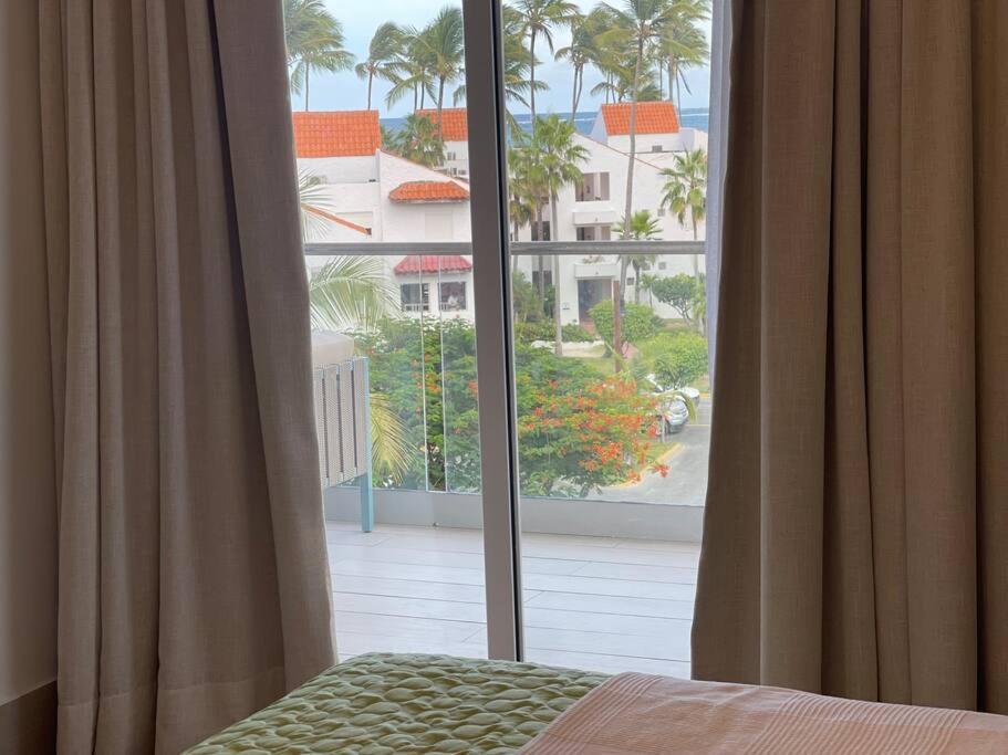 Hermoso Apartamento Con Vista Al Mar! Los Corales Punta Cana