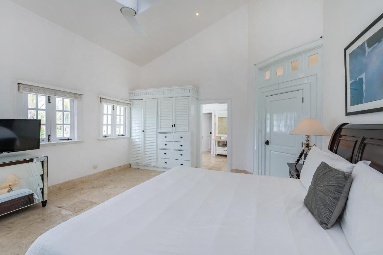 Paradise Luxury With Huge Pool And Jacuzzi Apartment *