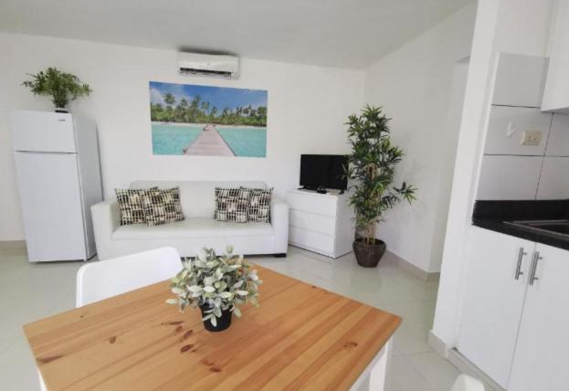 Aparthotel Caribbean Cozy - Pool Beach Club & 5*