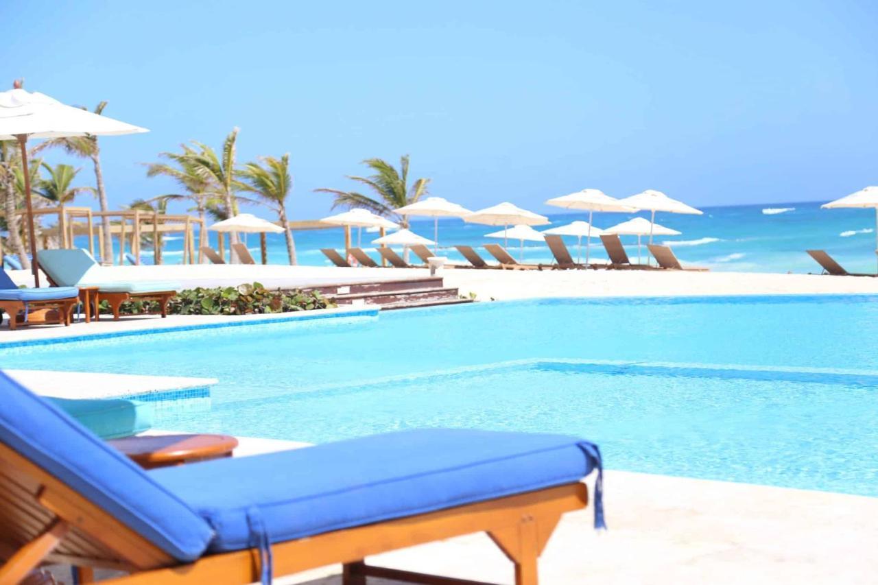 Cana Rock Infinity Pool & Suites * Punta Cana