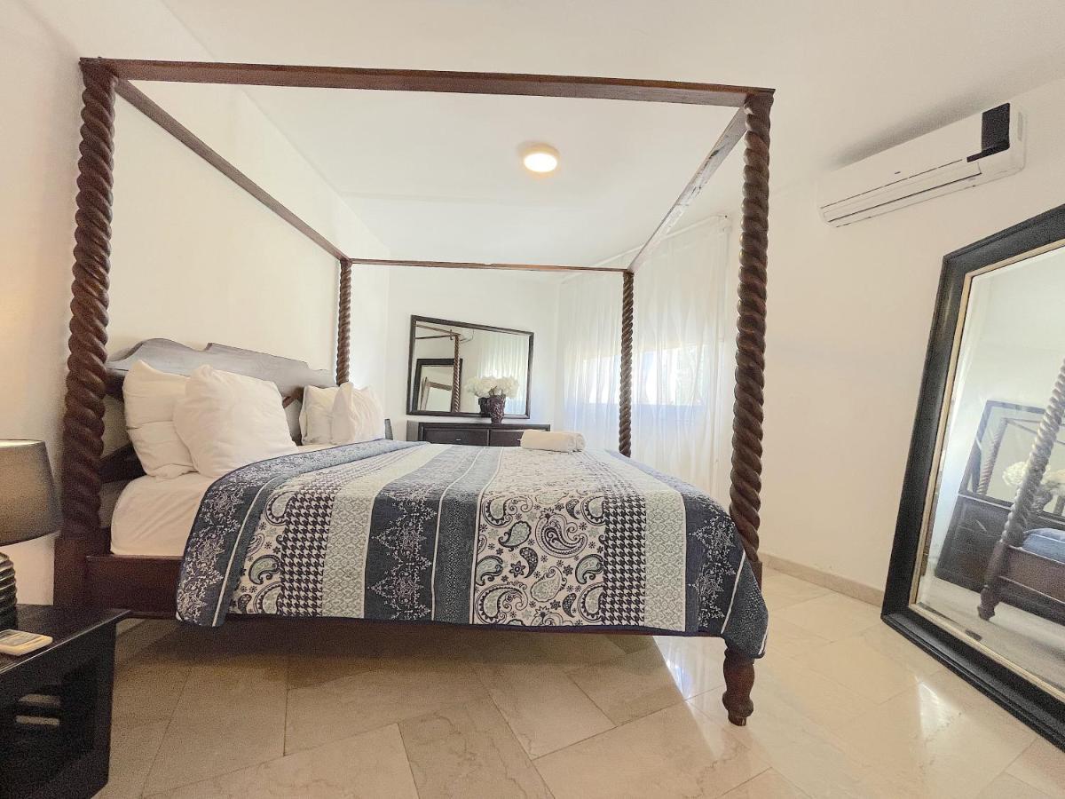 Villas Corales Wifi & Bbq Club Hotel