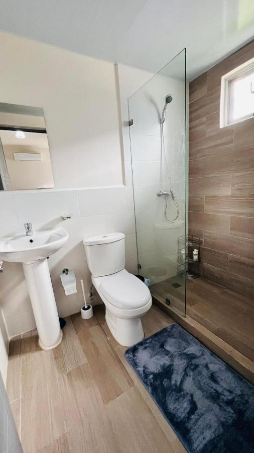 Luxurious 2 Bedroom With Pool Apartamento