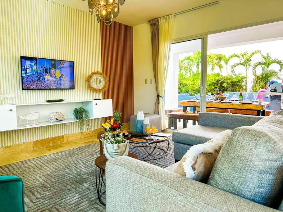 Villa Beach Jade With Private Pool, Jacuzzi & Maid
