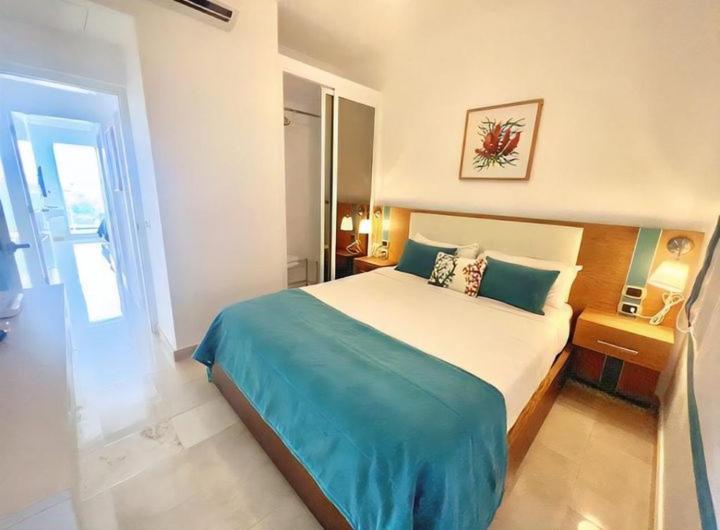 Apartment Hard Rock At Cana Rock 2 By Unwind *