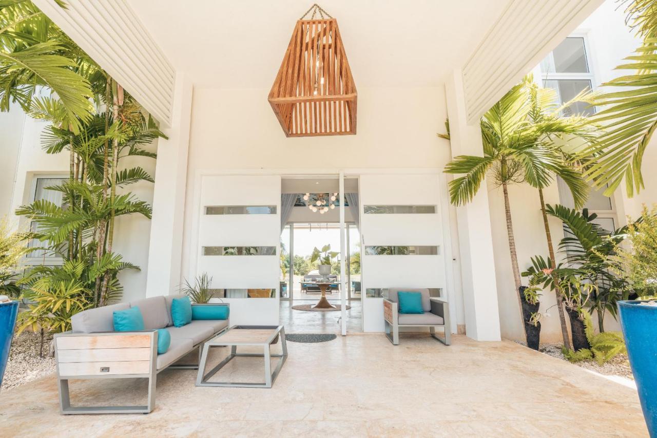 Pousada Luxury Lakefront Vacation Paradise!