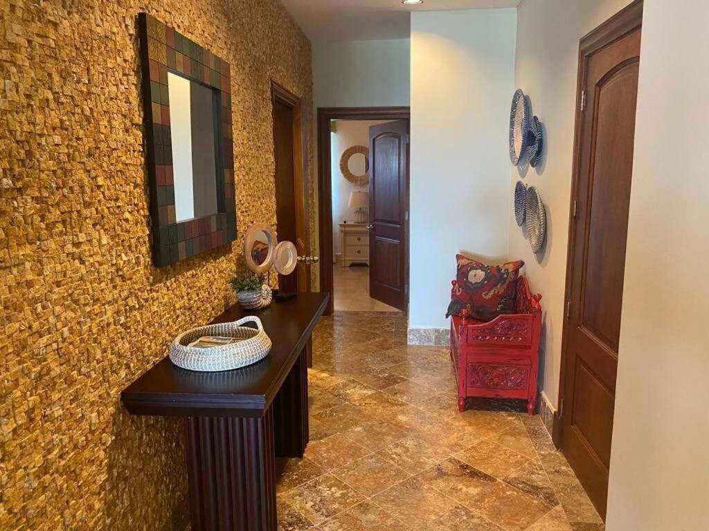 Apartment Exclusivos Con Vista A La Playa En Aquamarina, Cap Cana *