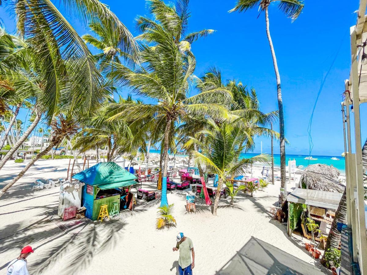 Corales Bavaro Beachside Wifi Bbq Club & Hotel