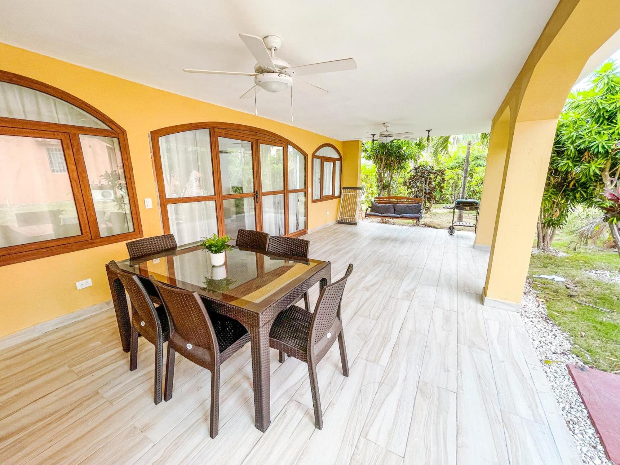 Hotel Corales Bavaro Beachside Wifi Bbq Club & 5*