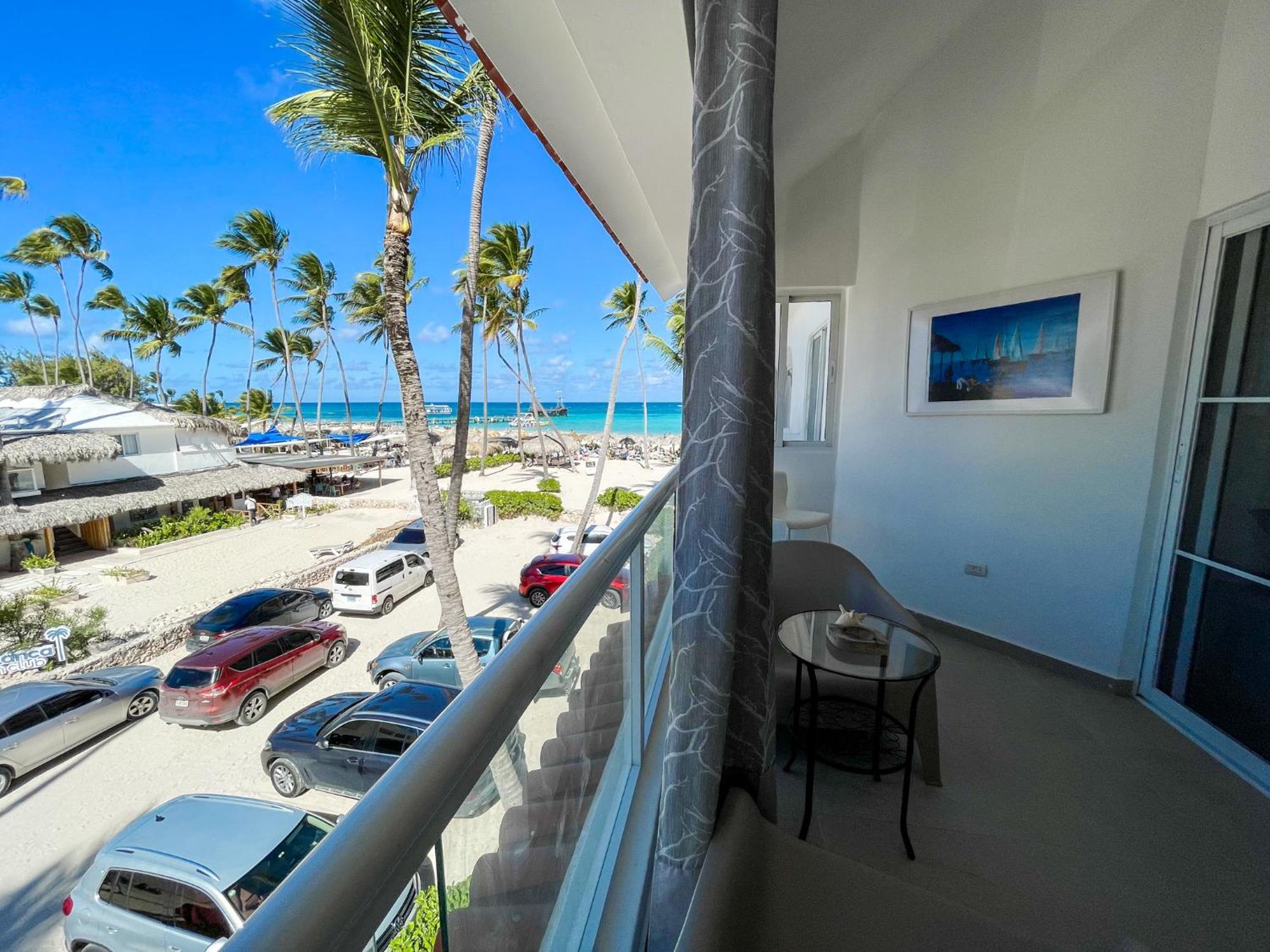 Hotel Corales Bavaro Beachside Wifi Bbq Club &