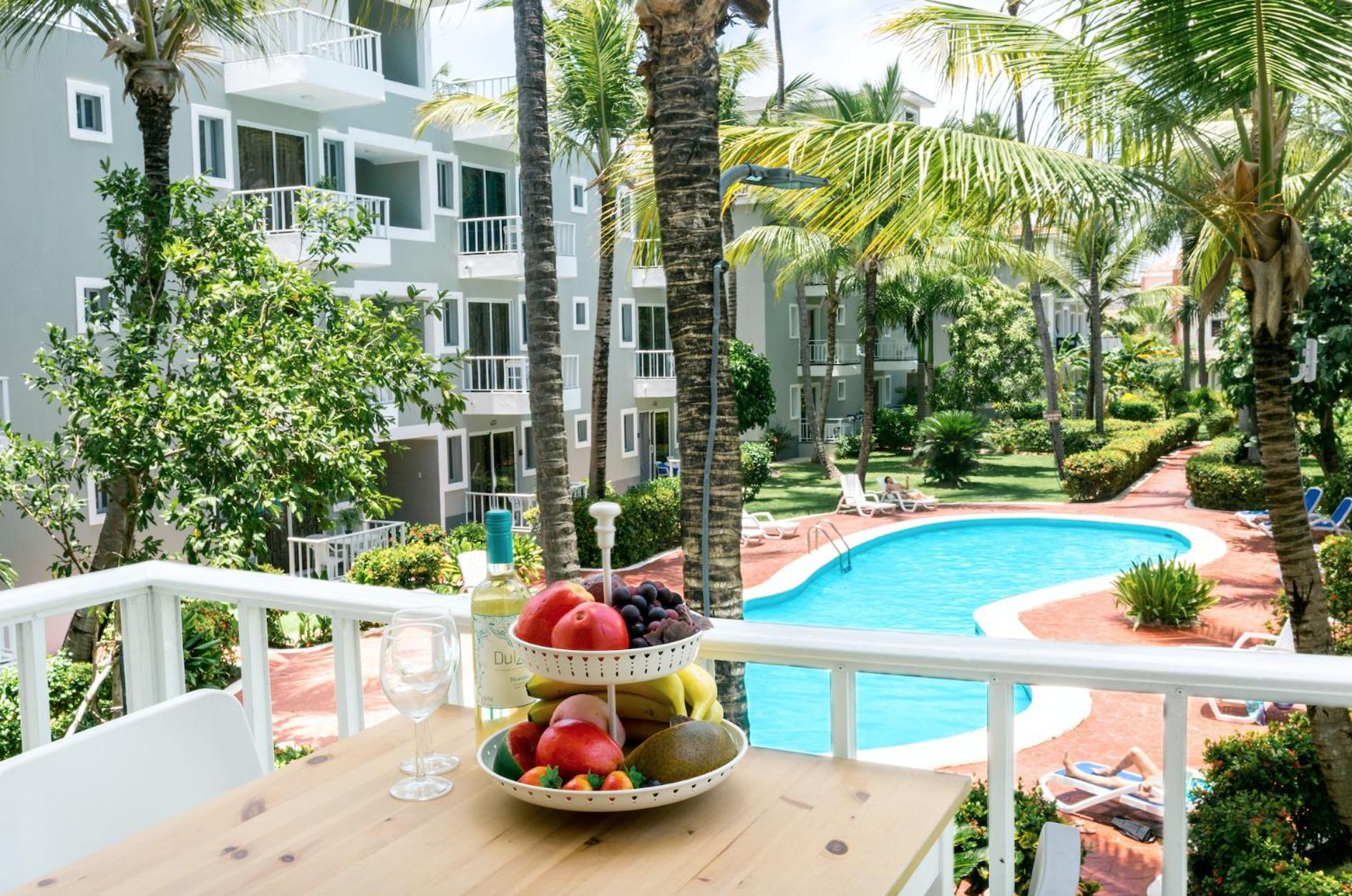 Hotel Tropicana Suites Deluxe Club And Pool - Playa Corales Punta Cana