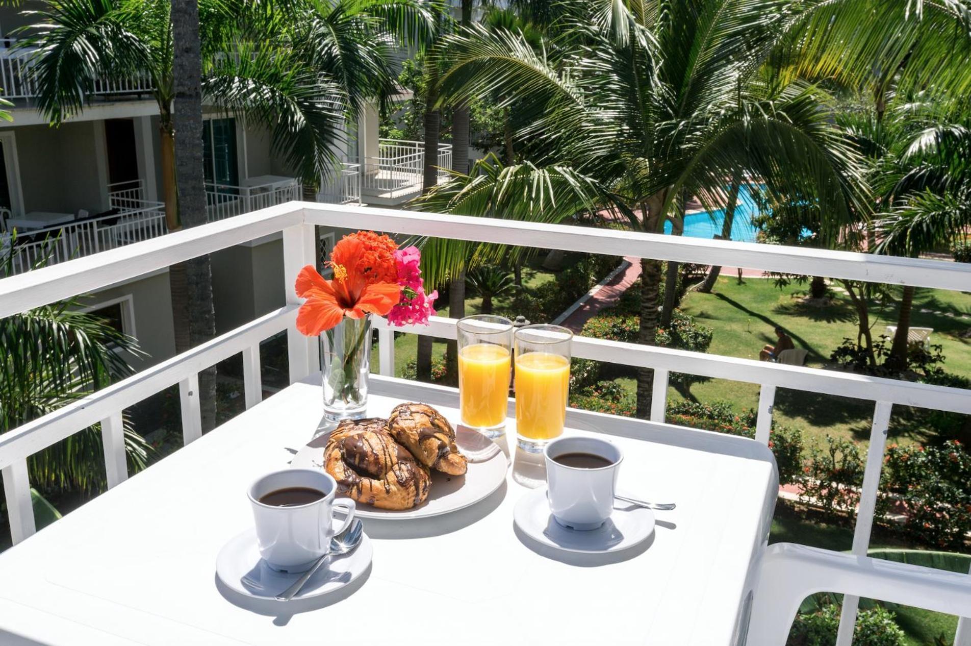 Tropicana Suites Deluxe Club And Pool - Playa Corales Hotel