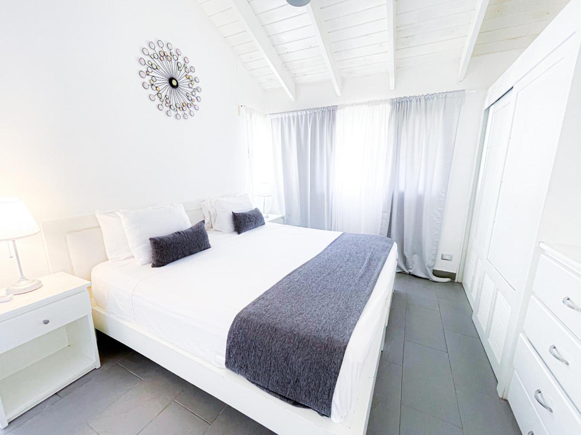 Hotel Skyline Ocean Breeze With View Corales Bbq Wifi Club &