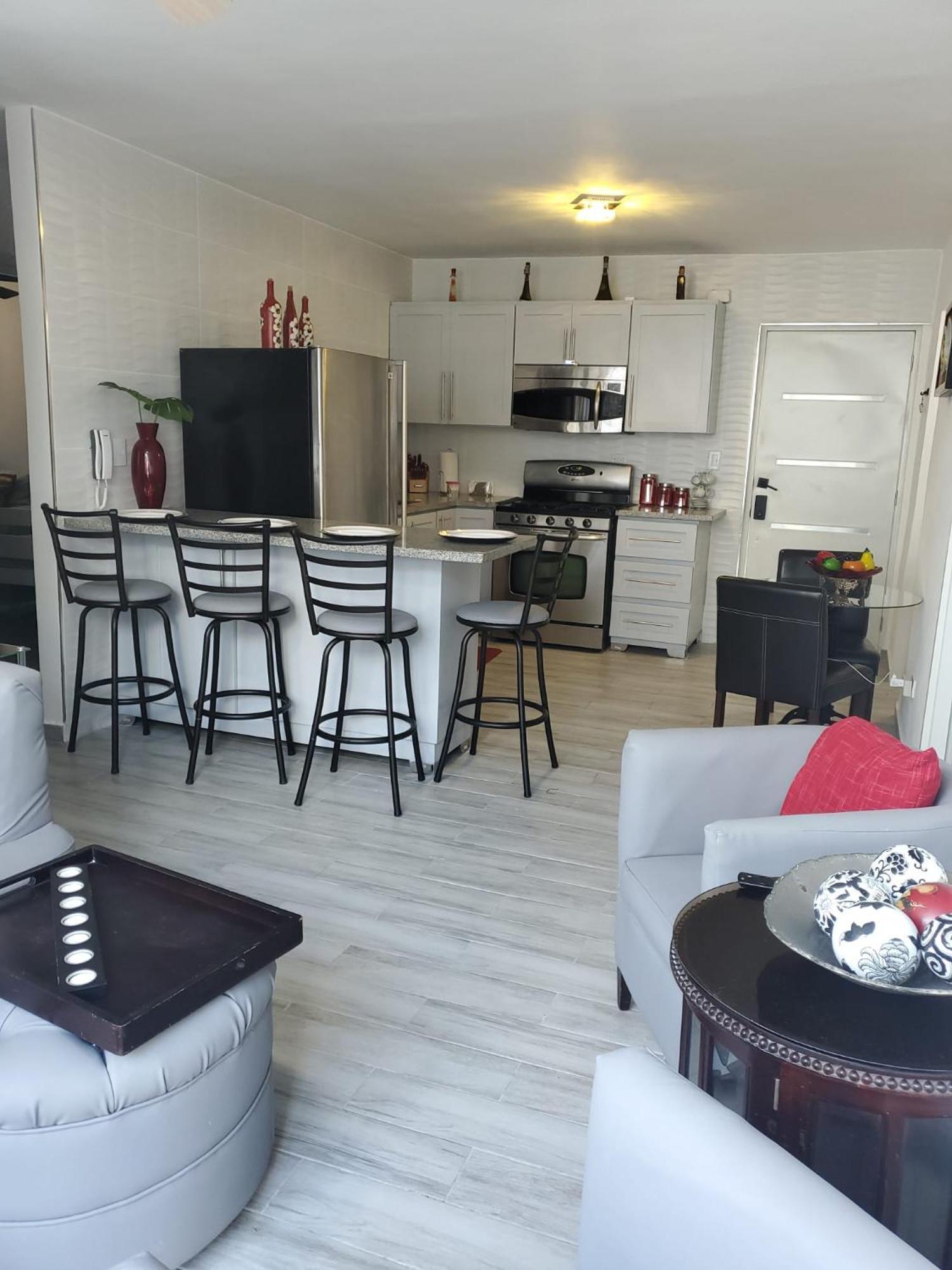 Los Jardines 1 De Pueblo Bavaro 3 Bedroom 2 Bath Apt With Free Parking Apartamento Punta Cana