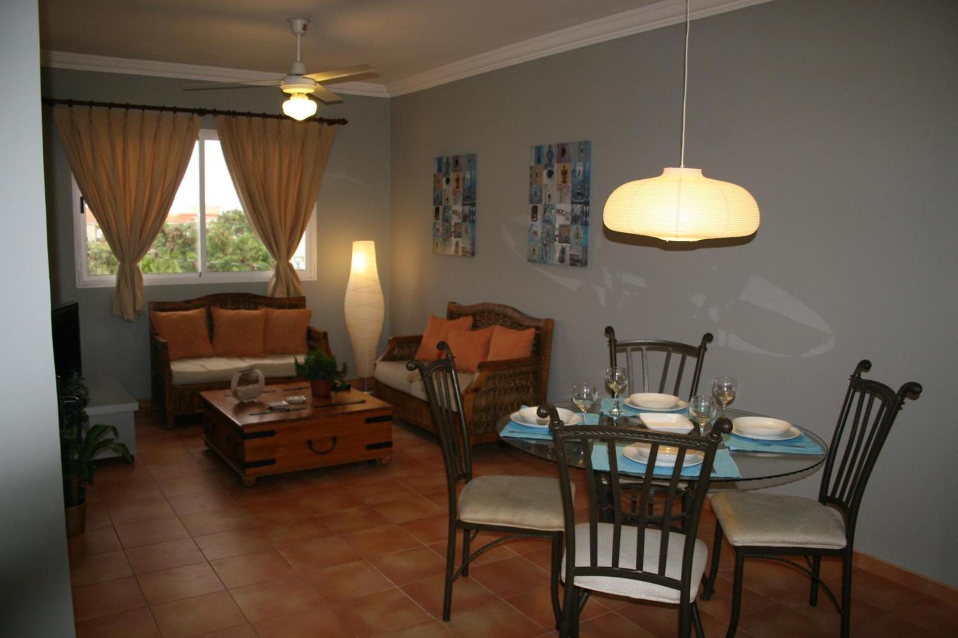 Apartamento Lovely 2-bed In *