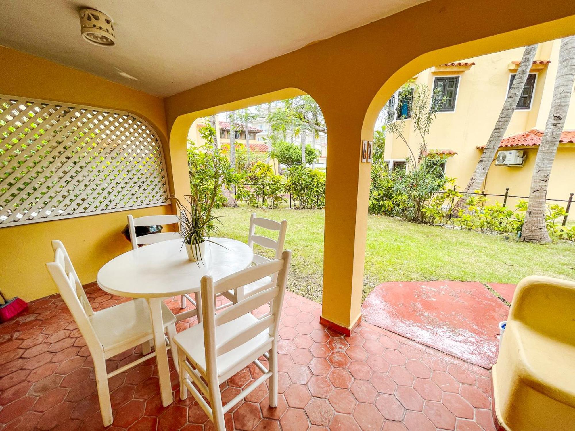 Los Corales Casas Del Mar Ocean & Garden View Bavaro Beach Club & Spa