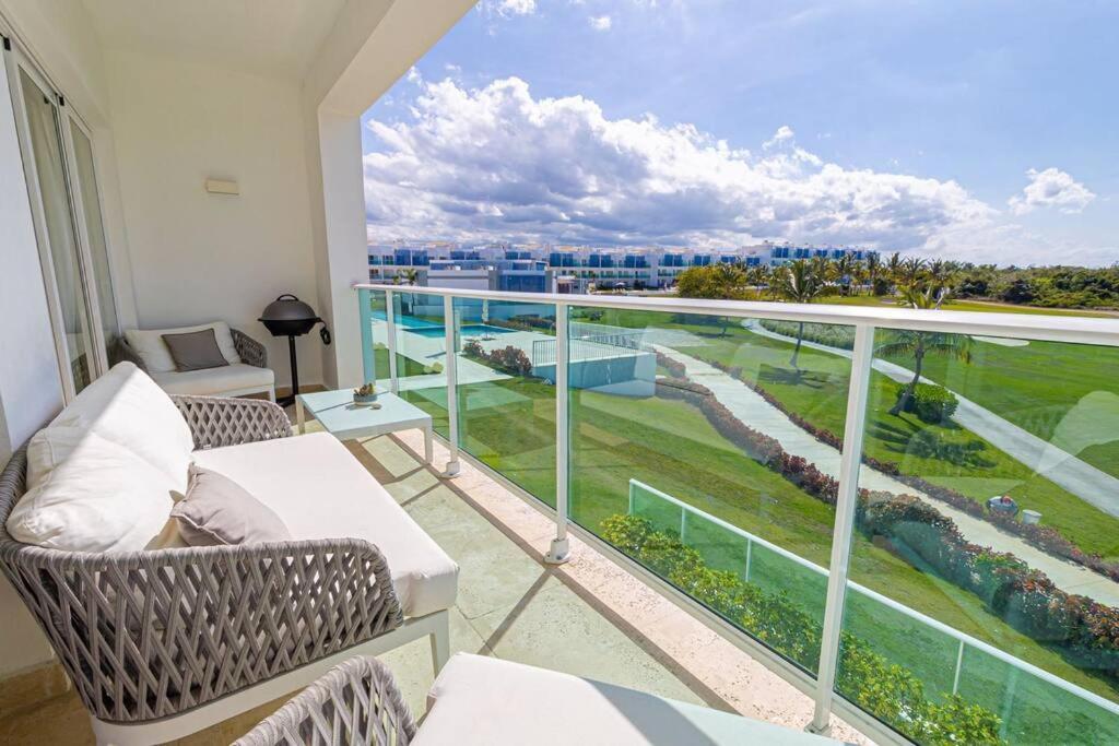 Relaxing And Peaceful 2 Bedroom At Hard Rock Apartment