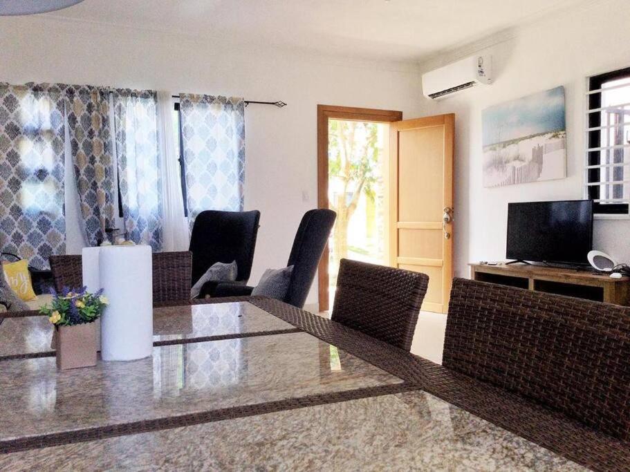 Beautiful With Semi-private Pool,
